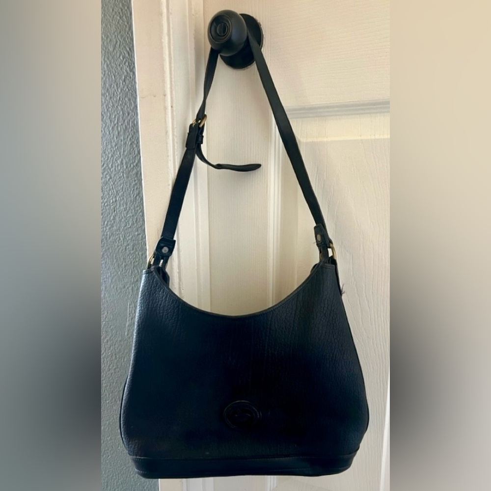 Vintage Dooney and Bourke handbag